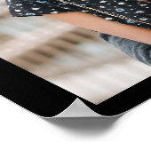 Einfache Schwarz-weiße Script Foto Begrüßung Poster (Ecke)