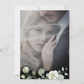 Einfache Schwarze Grüne Eukalyptus Foto Hochzeit Einladung (Rückseite)