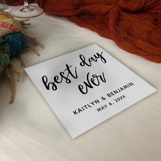 Einfache Schwarze Handschrift Bester Tag je Serviette