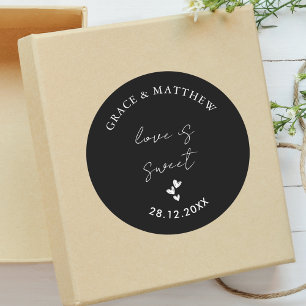 Einfache schwarze und weiße Hochzeit Liebe ist süß Runder Aufkleber