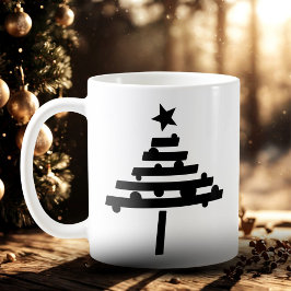 Einfache schwarze Weihnachtsbaum mit einem Stern Kaffeetasse