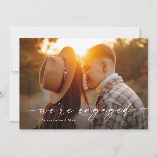 Einfache Script 2 Foto Hochzeit Verlobung Einladung (Vorderseite)