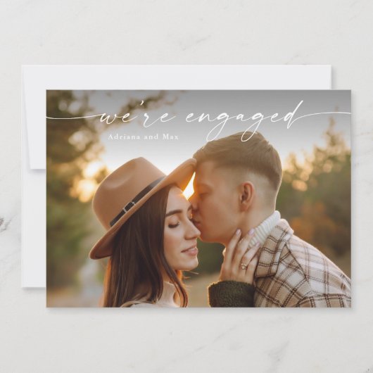 Einfache Script 2 Foto Hochzeit Verlobung Einladung (Vorderseite)