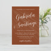 Einfache Script Burnt Orange und White Wedding Einladung (Stehend Vorderseite)