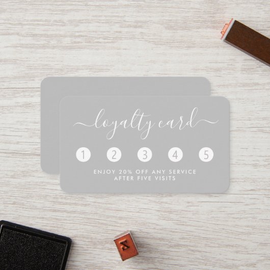 Einfache Script Loyalty Card - Silver & White Treuekarte (Vorderseite/Rückseite Beispiel)