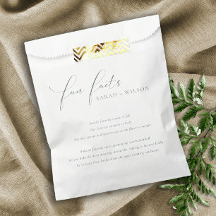 Einfache Script-Schwarz-weiße Hochzeitsspass-Fakte Geschenktütchen