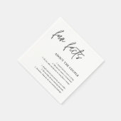 Einfache Script-Schwarz-weiße Hochzeitsspass-Fakte Serviette (Ecke)