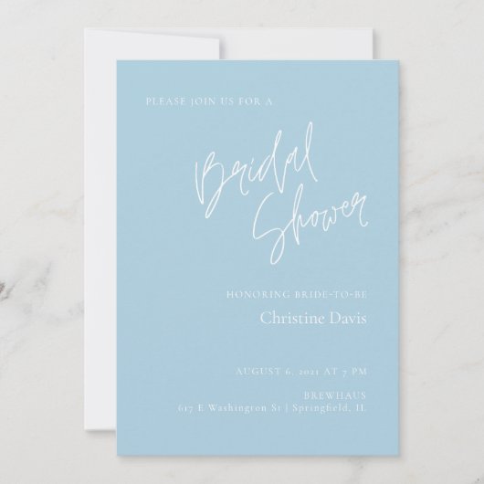 Einfache Script Soft Blue Bridal Dusche Einladung (Vorderseite)