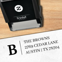 Einfache Serifen-Monogramm-Adresse-Stempel