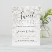 Einfache Silber Sweet 16 Geburtstag Funkelnd Light Einladung (Stehend Vorderseite)