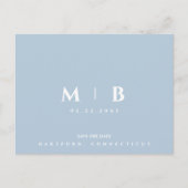 Einfache Sky Blue Monogram Wedding Save the Date Postkarte (Vorderseite)