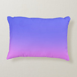 Einfache Sonnenuntergang Ombre Effekt Blau & Rosa Dekokissen