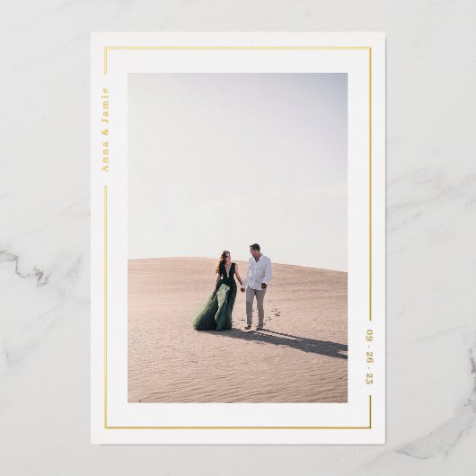 Einfache Strahlenhochzeit das Datum Gold speichern Folieneinladung (Vorderseite)