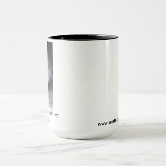 Einfache Tasse mit links Hand (Zentrum)