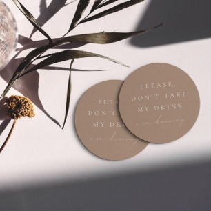 Einfache Taube Nimm nicht mein Getränk, ich tanze Runder Pappuntersetzer