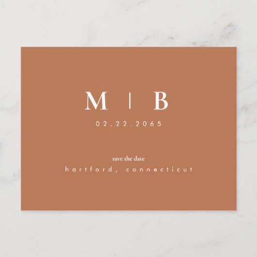 Einfache Terracotta-Monogramm Save the Date QR-Cod Postkarte (Vorderseite)