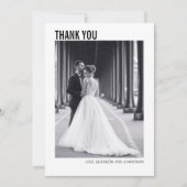 Einfache Typografie Hochzeit Foto Danke Karte (Vorderseite)