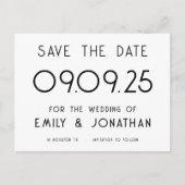 Einfache Typografie Schwarz-weiße Hochzeit Ankündigungspostkarte (Vorderseite)