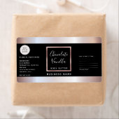 Einfache Typografie, schwarze Rose, goldenes Logo (Insitu)