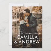 Einfache Typografische QR-Code 2 Foto Hochzeit Save The Date (Vorderseite)