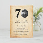 Einfache und elegante 70. Geburtstagsparty Einladung (Stehend Vorderseite)