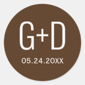 Einfache und elegante Initialen braune Hochzeit Runder Aufkleber (Vorderseite)