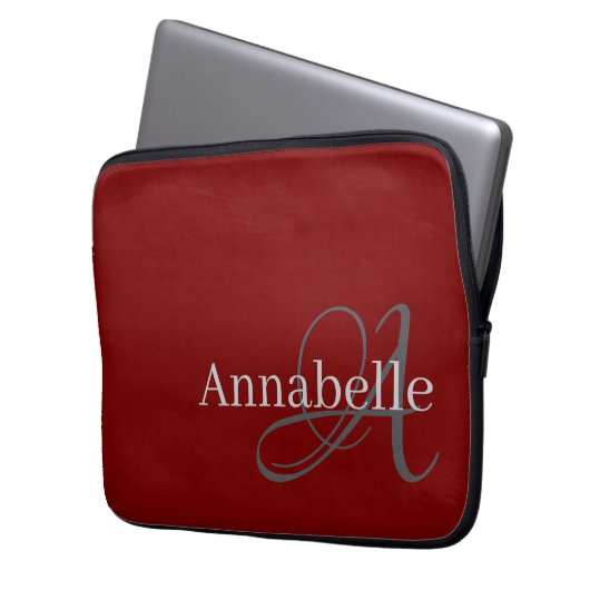 Einfache und elegante rote Monogramm und Name Laptopschutzhülle (Vorderseite Links)