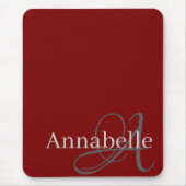 Einfache und elegante rote Monogramm und Name Mousepad (Vorne)