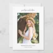 Einfache und minimale Foto Graduation Party Einladung (Vorderseite)