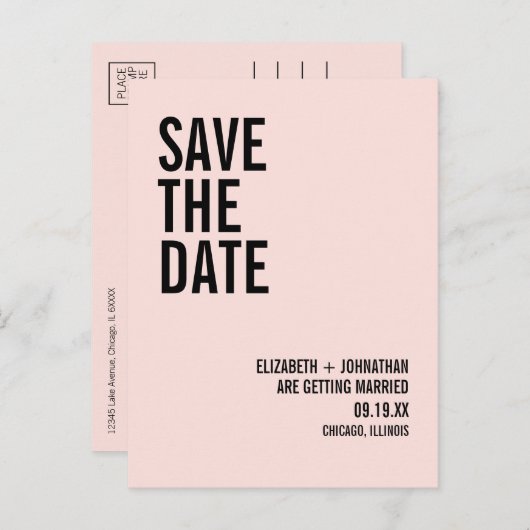 Einfache und minimale rosa Typografie Save the Dat Ankündigungspostkarte (Vorne/Hinten)