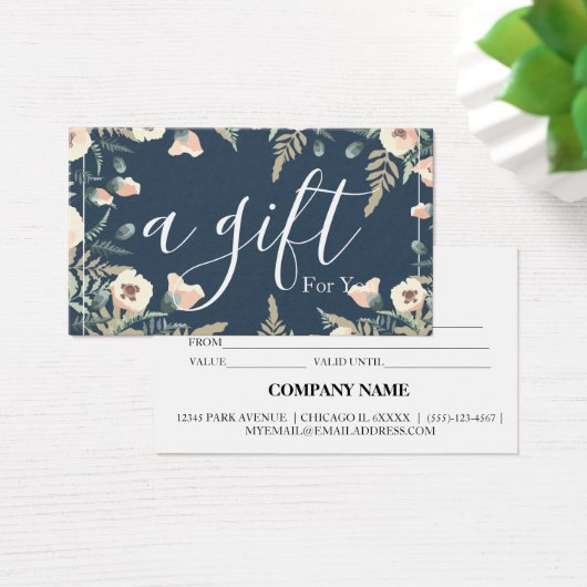 Einfache und moderne Geschenkgutschrift (Schreibtisch)