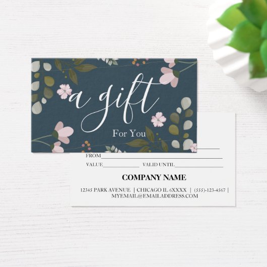Einfache und moderne Geschenkgutschrift (Schreibtisch)