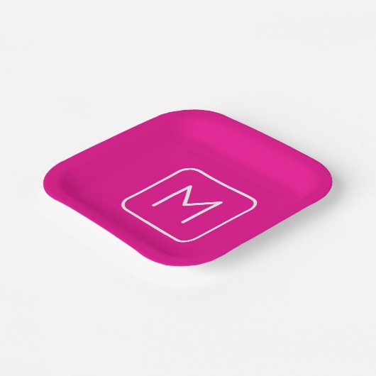 Einfache und moderne Monogramm | Rosa und Weiß Pappteller (Gewinkelt)