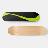 Einfache Waves 2 in Kalkgrün und Schwarz Skateboard (Horizontal)