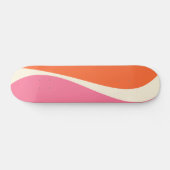 Einfache Waves 2 in Rosa, Orange und Creme Skateboard (Horizontal)