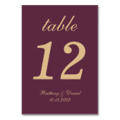 Einfache Wedding Wine Color Gold Script Calligraph Tischnummer (Vorderseite)