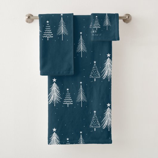 Einfache Weihnachtsbaume | Navy Blue Badhandtuch Set (Insitu)
