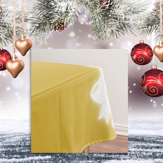 Einfache weiße Dekoration Weihnachten auf Gold | Tischdecke
