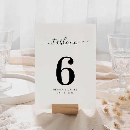 Einfache weiße Hochzeitstischnummer in massiver Fa Tischnummer