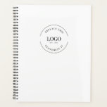 Einfache, weiße Minimal-Logo-Markenbezeichnung QR- Planer<br><div class="desc">Erhöhen Sie die Organisation und das Branding mit unserem einfachen Minimalistischen Logo-Markenplaner: Ein stilvoller und funktionaler Keepsake für Ihr wertvolles Netzwerk. Unser vielseitiger, leicht zu bedienender, Minimalistischer Logo-Markenplaner - eine harmonische Mischung aus Praxisnähe und Markendarstellung, die Stil und Organisation nahtlos miteinander verbindet. Dieser Planer wurde entwickelt, um die Sichtbarkeit Ihrer...</div>