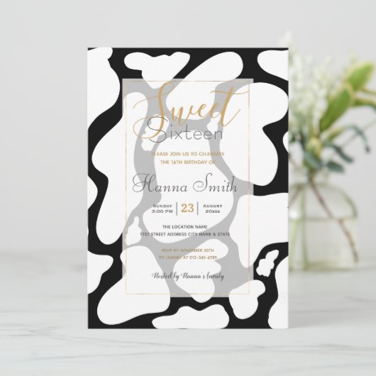 Einfache weiße schwarze Kuh Flecken Tiermuster Einladung (Stehend Vorderseite)