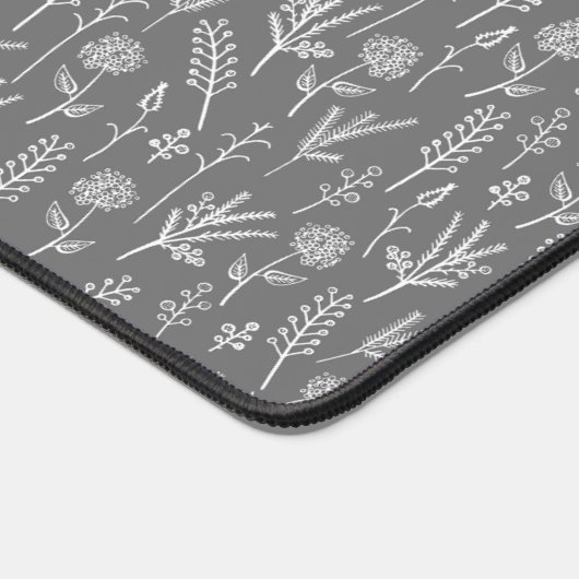 Einfache weiße Twigs auf grauem Monogramm Schreibtischunterlage (Ecke)