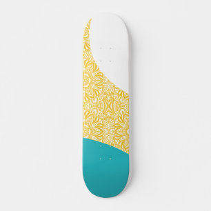 Einfache Wellen - Blumenmuster Türkis und Gelb Skateboard