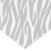 Einfache Zebra Print Grau Weiß Niedlich Moderne Mu Tischdecke (Schrägansicht)