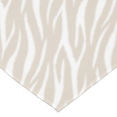 Einfache Zebra Print Taupe Weiß Niedlich Modernes  Tischdecke (Schrägansicht)