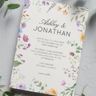 Einfache, zeitlose Alabaster-Hochzeit in der Wildb Einladung