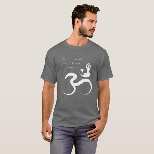 Einfache Zen-Silhouette Yoga & Om/Om Kalligraphie T-Shirt (Vorne ganz)