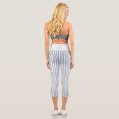 Einfache, zweiseitige Dekoration in Streifen und K Capri Leggings (Rückseite)