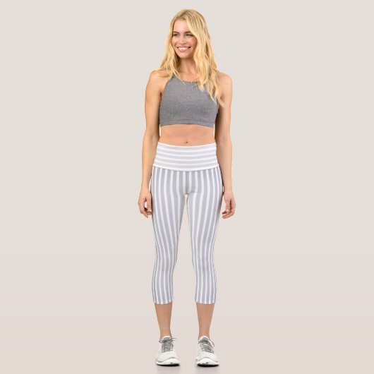 Einfache, zweiseitige Dekoration in Streifen und K Capri Leggings (Vorderseite)