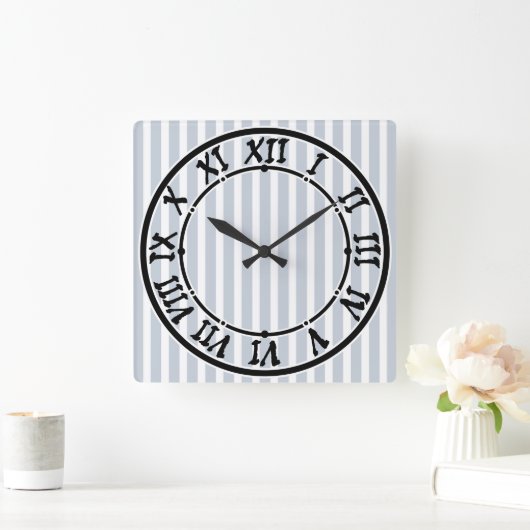 Einfache, zweiseitige Dekoration in Streifen und K Quadratische Wanduhr (Zuhause)